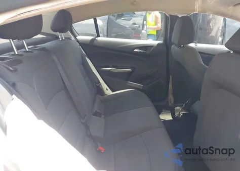 2018 Chevrolet Cruze Ls Auto from USA, damaged, VIN 1G1BC5SM7J7233310